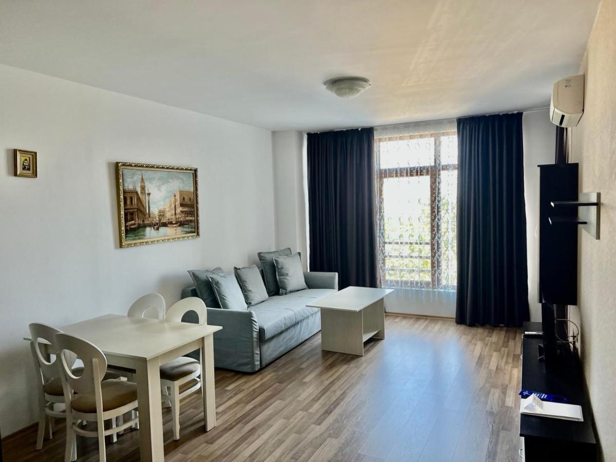 Continental Apartments Golden Sands Ngoại thất bức ảnh