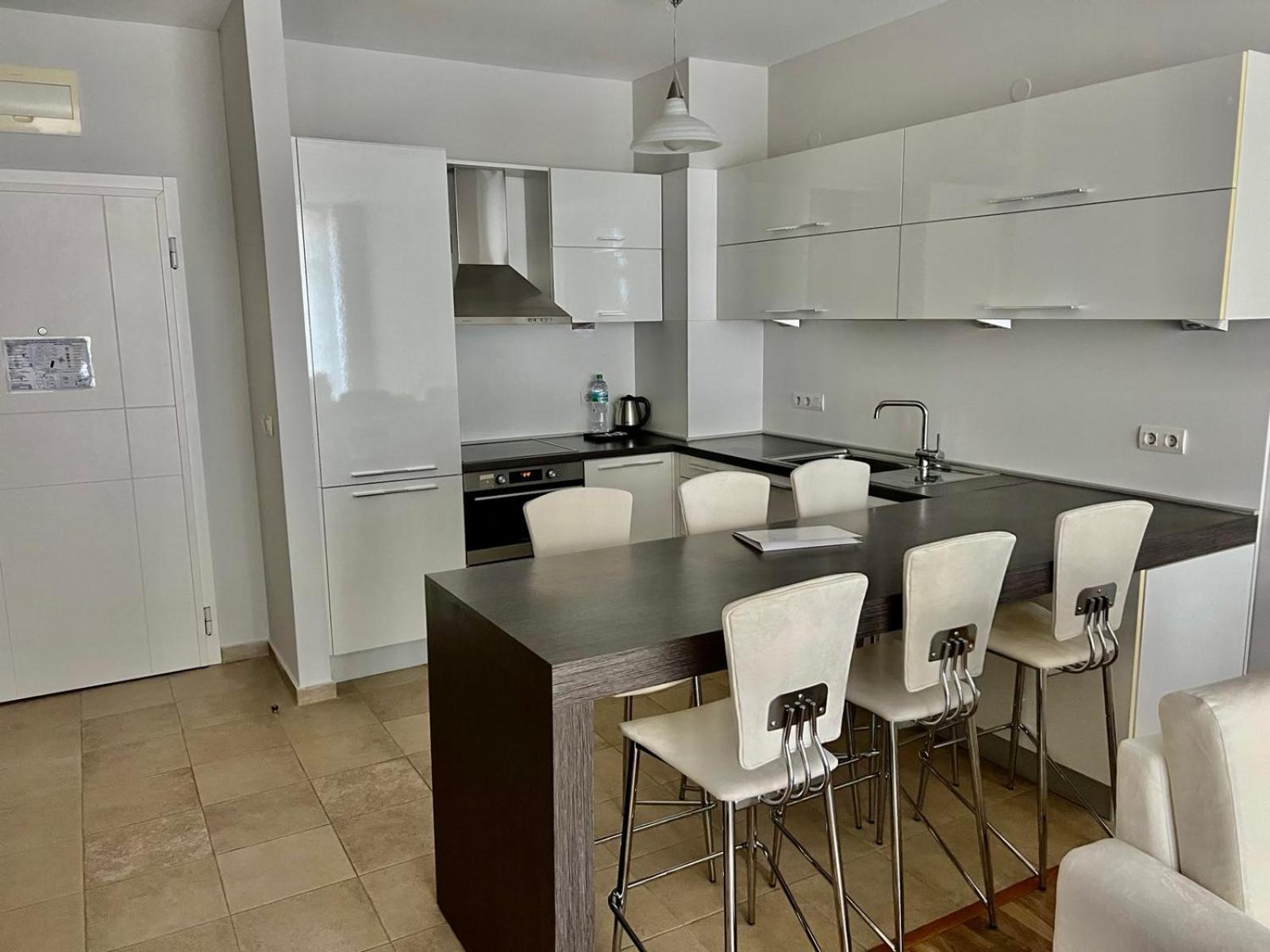 Continental Apartments Golden Sands Ngoại thất bức ảnh