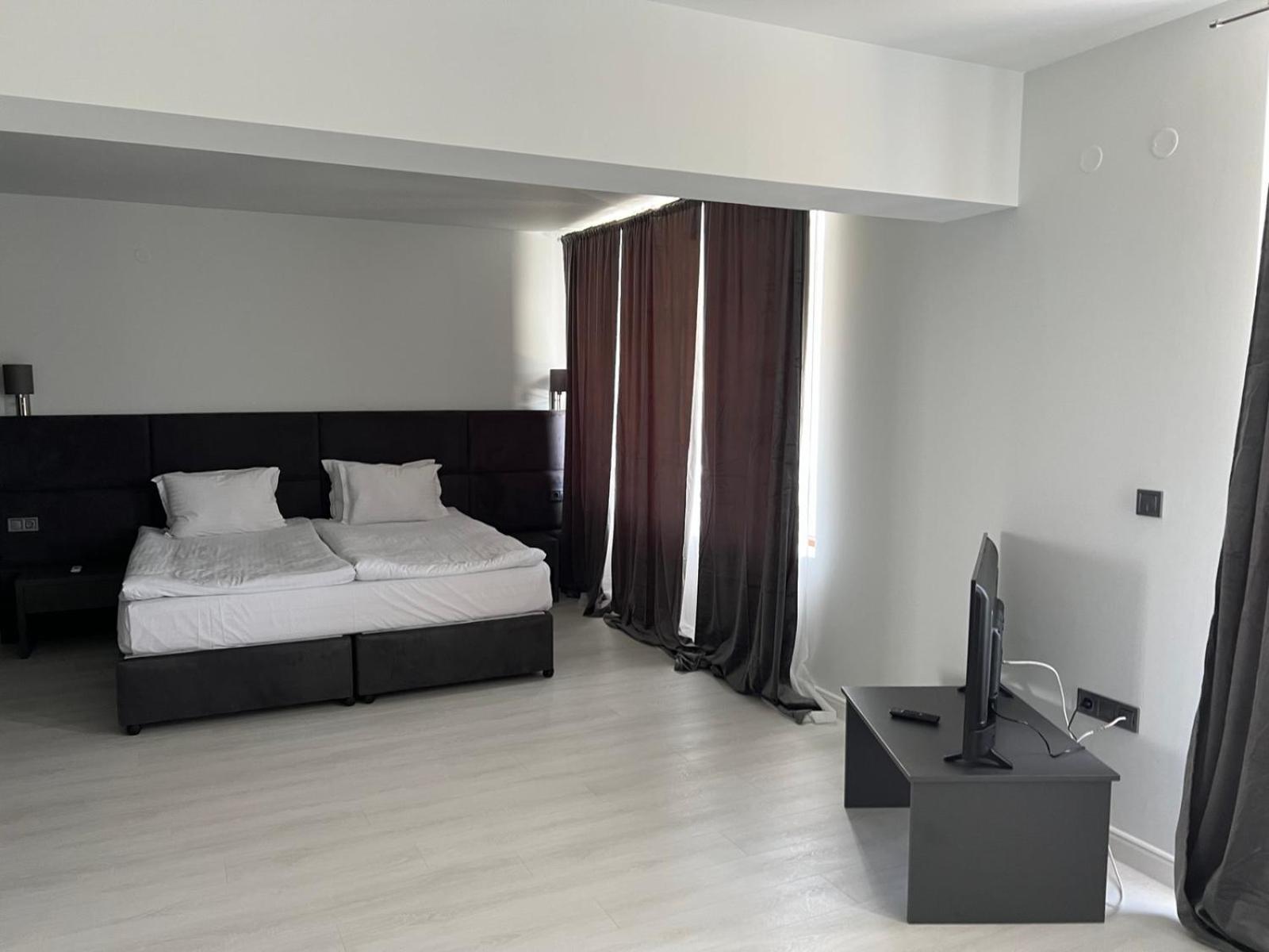Continental Apartments Golden Sands Ngoại thất bức ảnh