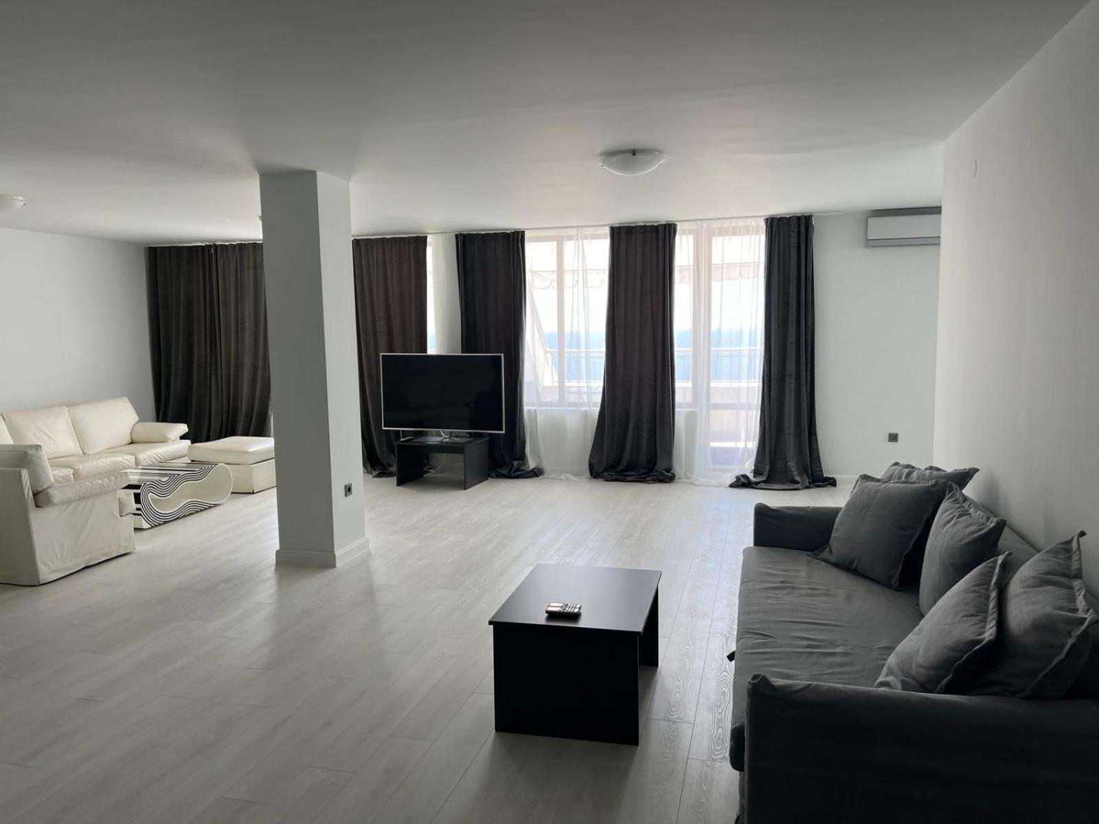 Continental Apartments Golden Sands Ngoại thất bức ảnh